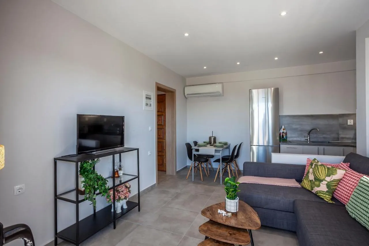 Lucid Dream Apt. |Bozinis Psakoudia 0*,