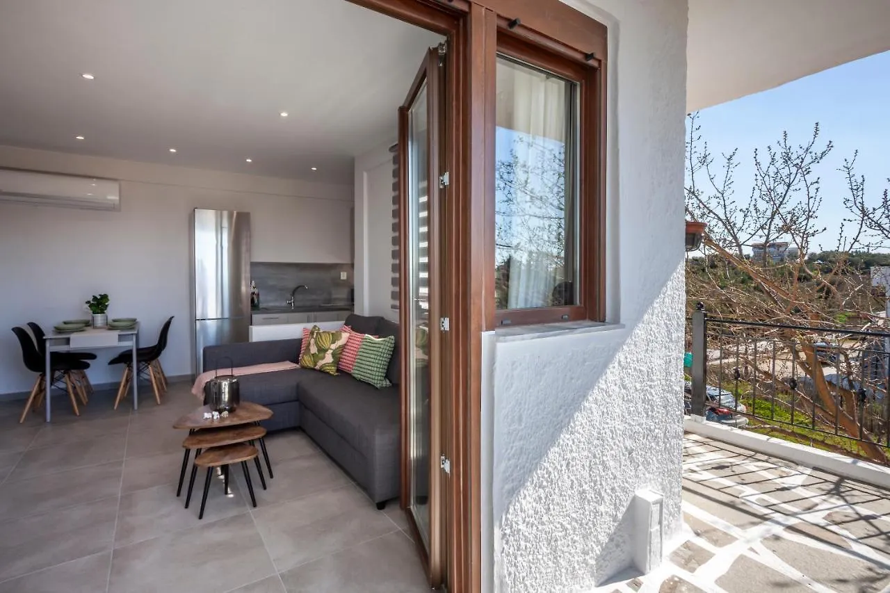 Lucid Dream Apt. |Bozinis Psakoudia