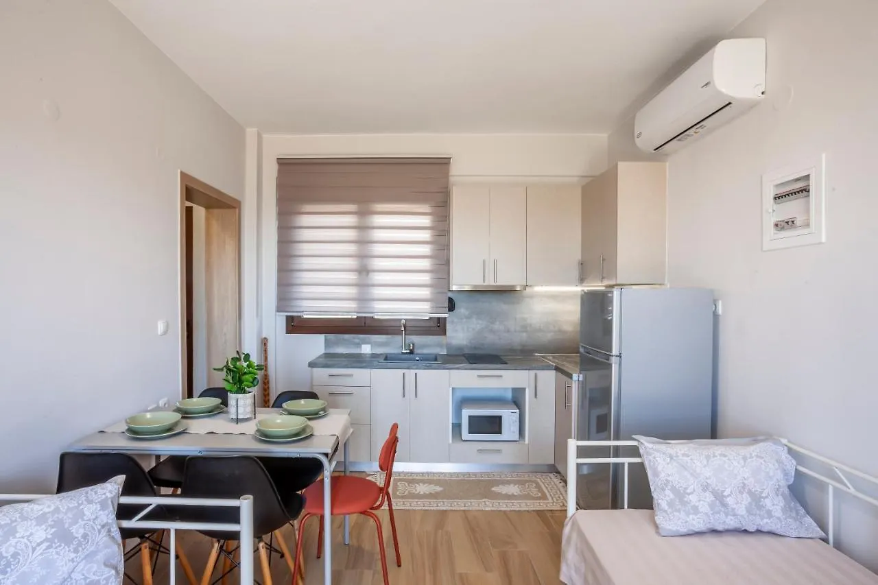 Lucid Dream Apt. |Bozinis Psakoudia Apartmán